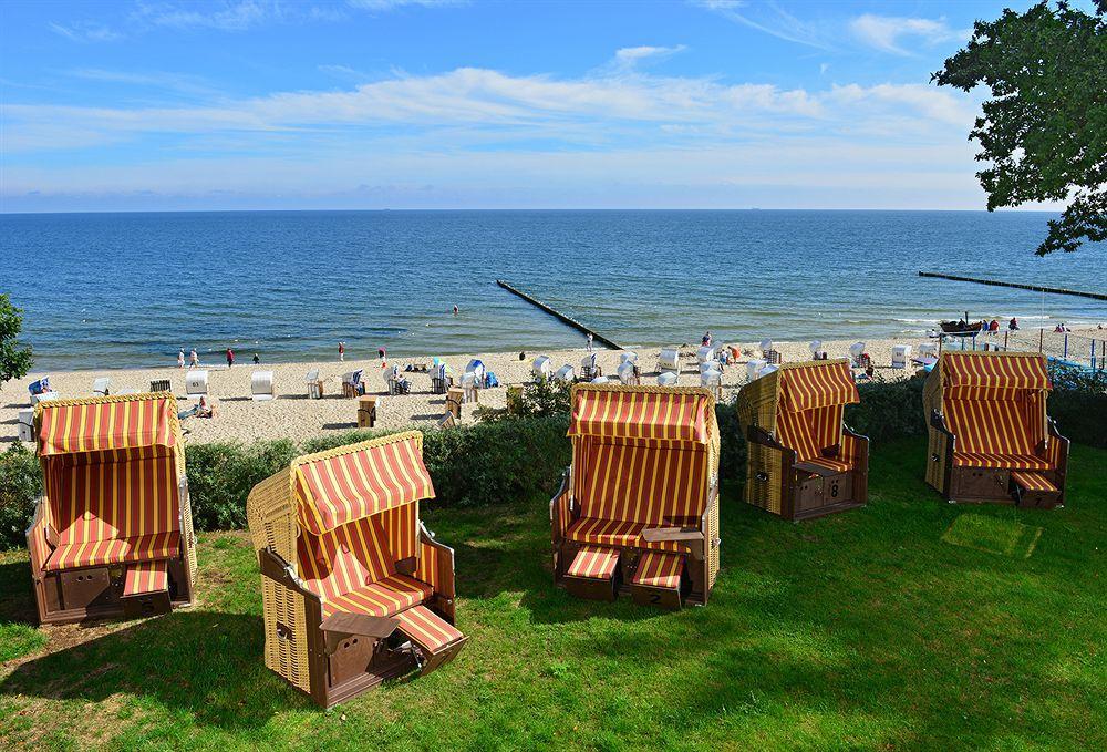 Strandhotel Seerose Kölpinsee Exteriör bild