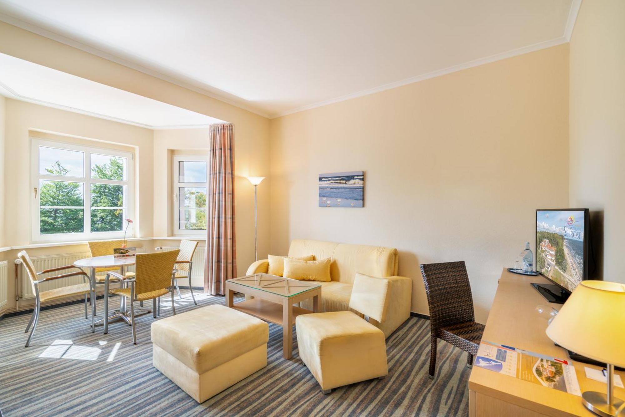 Strandhotel Seerose Kölpinsee Exteriör bild