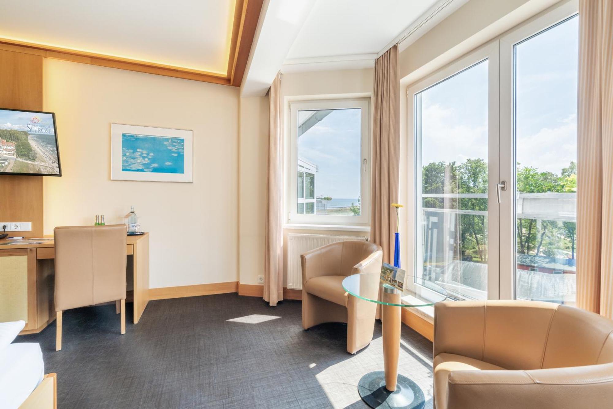 Strandhotel Seerose Kölpinsee Exteriör bild