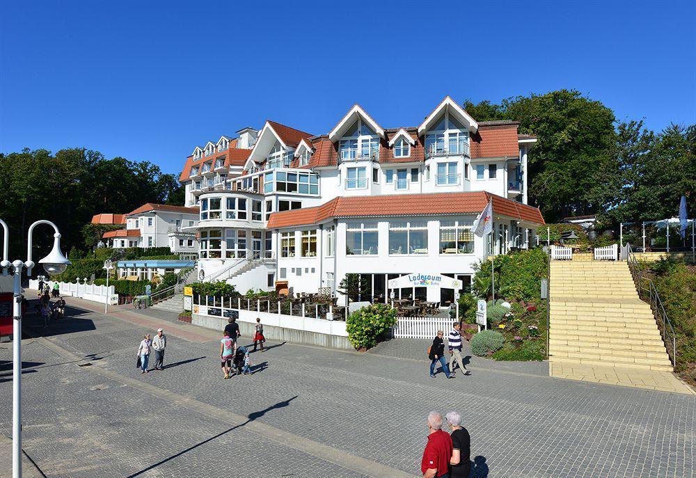 Strandhotel Seerose Kölpinsee Exteriör bild